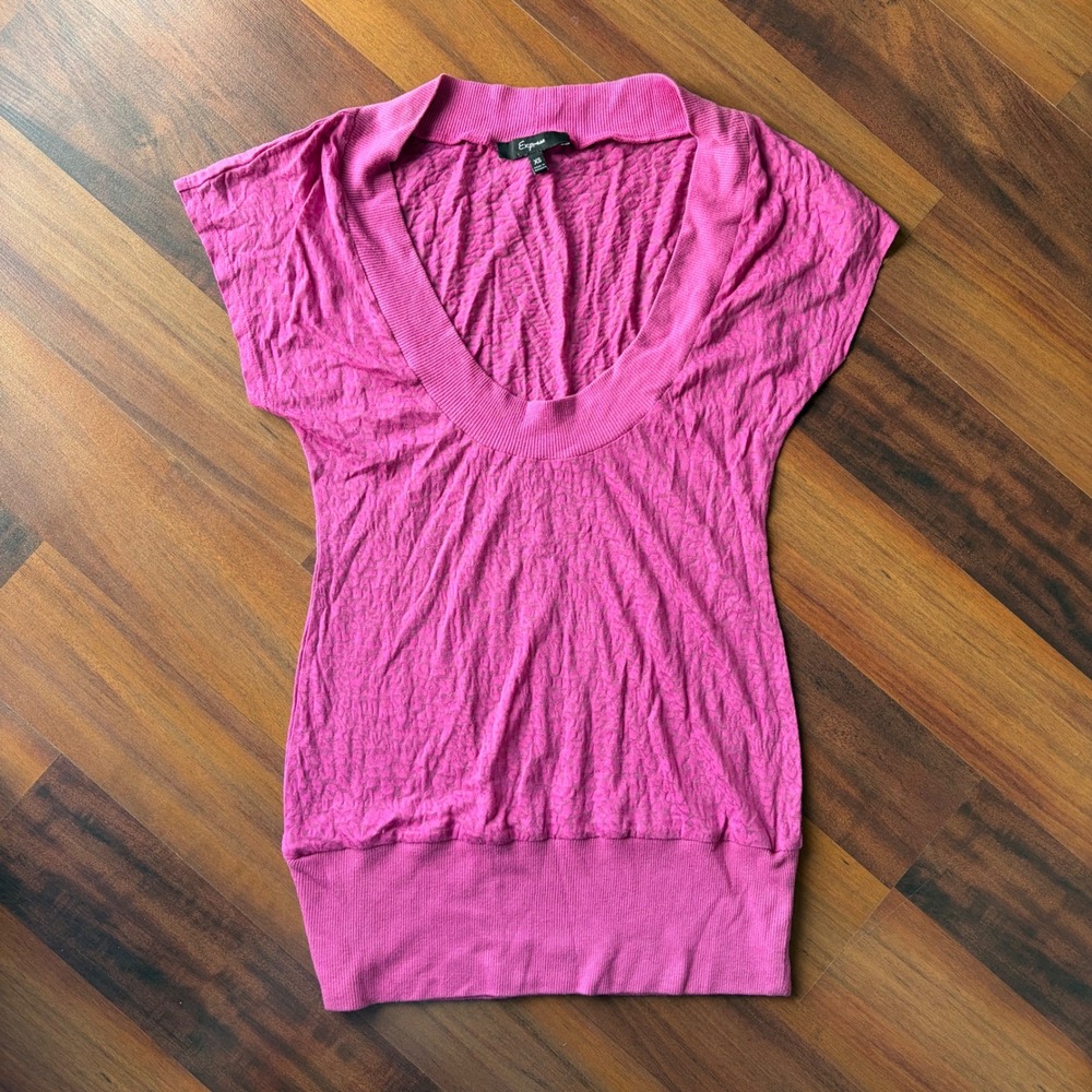 Girly Y2K mall goth cheetah print‎ Pink Textured V Neck  XS